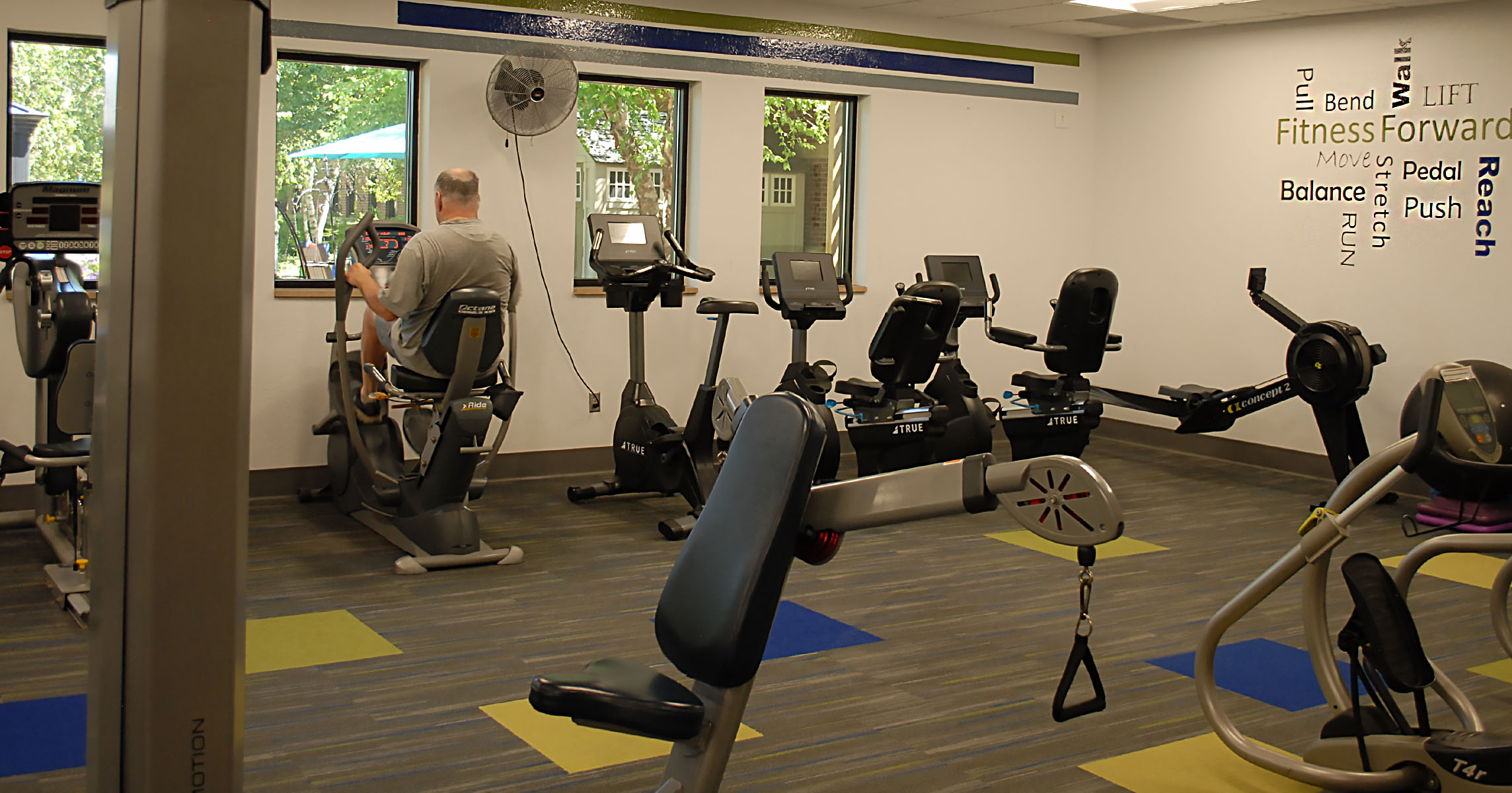 Man exercising in Fitness area